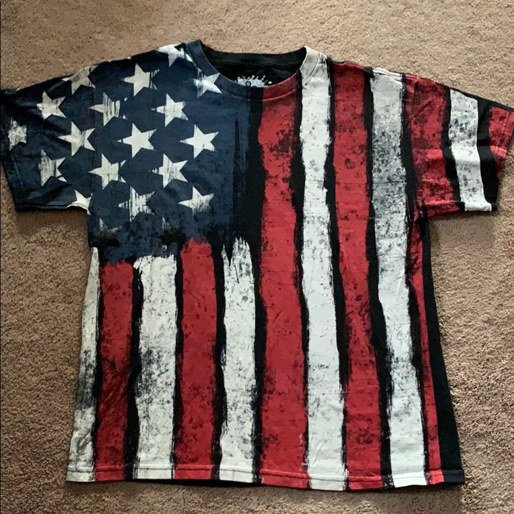 DOM graphic tee